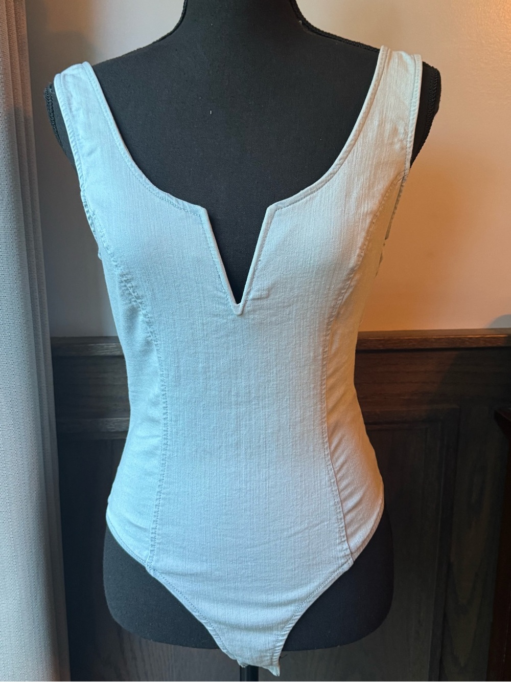 Blashe Light Blue denim V-Notch Ribbed Bodysuit small EUC